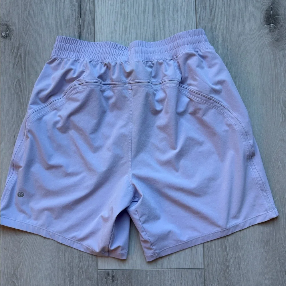 Lululemon Pace Breaker Linerless Short 7”
Size M - Picture 2 of 8